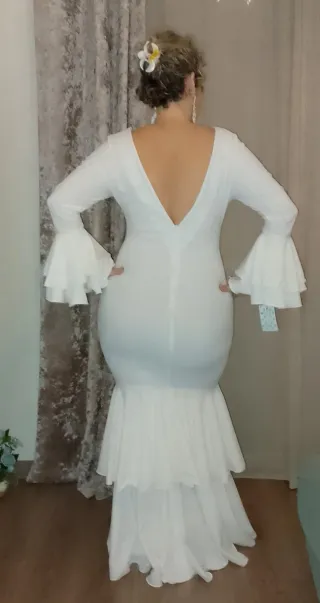 Traje de flamenca blanco roto