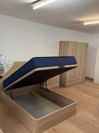 Canapés e materassi.