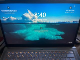 Ordenador portátil Asus gris/plateado