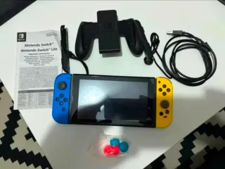 Nintendo Switch Edición Fortnite Azul/Amarillo