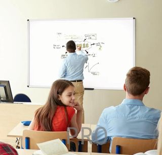 Pizarra blanca grande magnética con marco - Viz