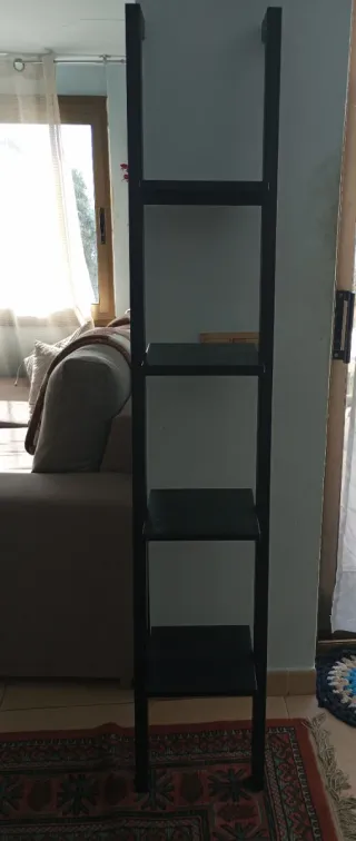 2 Estanterías Metálicas Negras