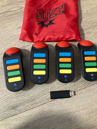 Pulsadores Buzz! Sony (4 unidades) + Dongle