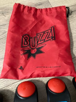 Pulsadores Buzz! Sony (4 unidades) + Dongle
