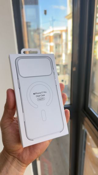Custodia iPhone 17 Pro Trasparente Magsafe