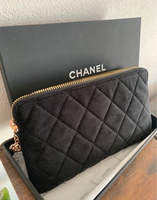 Necessaire Chanel Nero e Oro
