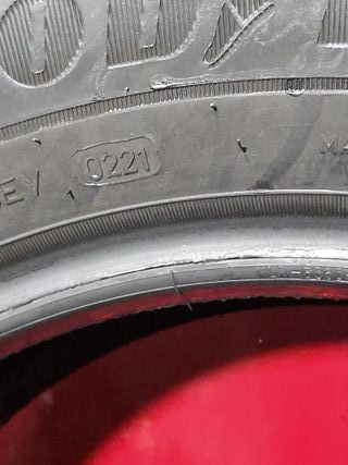 [R. 1810]  215 65 16C 106/104H NEUMÁTICOS GOODYEAR