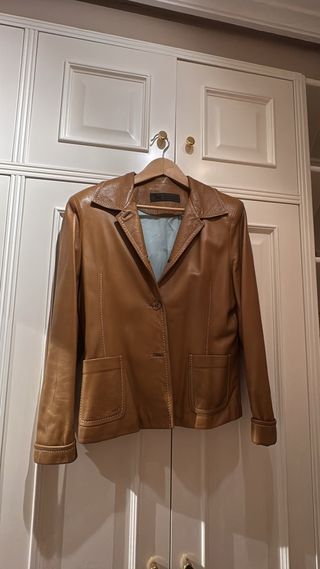 Chaqueta de cuero marrón. Talla 42 M/L