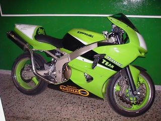 Carenado Kawasaki ZX6R Circuito