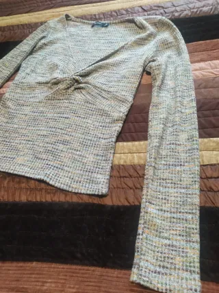 Top Bershka manga larga