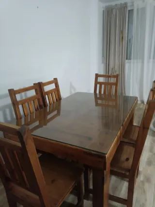 Mesa rústica y 6 sillas madera