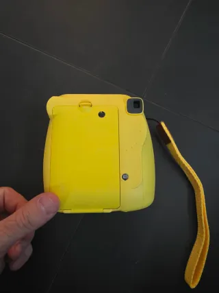 Fotocamera Fujifilm Instax Mini 9 Gialla