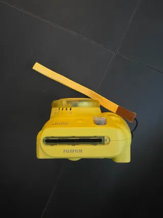 Fotocamera Fujifilm Instax Mini 9 Gialla