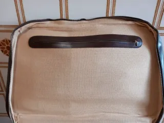 Valigia e beauty case vintage coordinato marrone