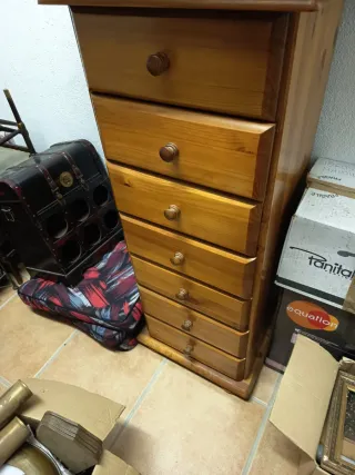 Cómoda de madera miel 6 cajones