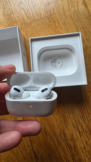 Apple AirPods Pro
