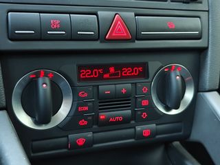 A3 2.0 FSI 150CV SPORTBACK * 1 DUEÑO Y LIBRO *