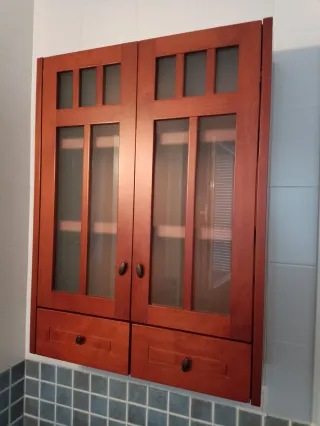 Armario baño madera y cristal