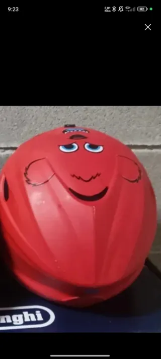 Casco de esquí infantil rojo