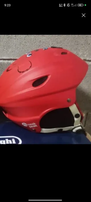 Casco de esquí infantil rojo