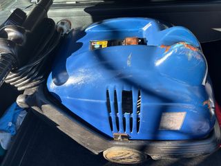 Hidrolimpiadora industrial Aqua.