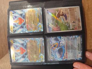 Lotto Carte Pokémon Fiamme Spettrali & Eroi