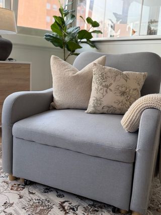 Sofá Cama Gris y Beige