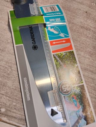 Sierra 300 PP combisystem de GARDENA: sierra para ramas