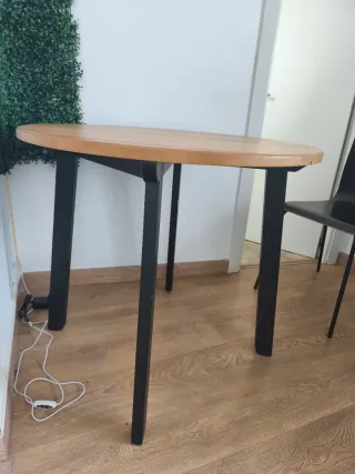 Mesa redonda madera y metal