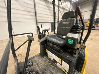 Mini Excavadora Komatsu