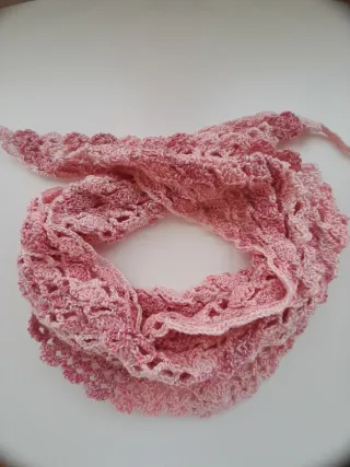 Primaveral pañoleta  cuello mujer o toquilla niña