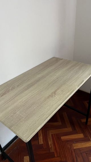 Escritorio moderno metal y madera