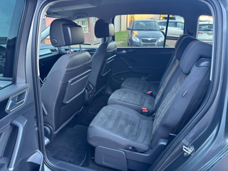 Volkswagen Touran 2019 Dsr R 7 plazas