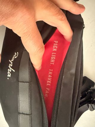 Bolsa Manillar Rapha Negra