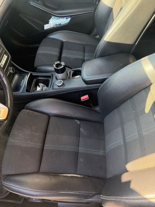 Mercedes-Benz CLA 200D 2017