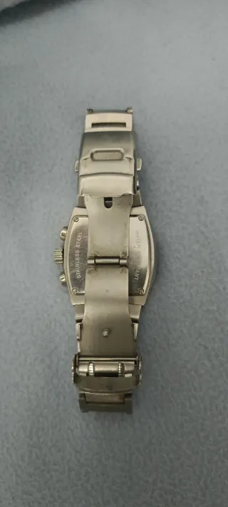 Reloj Radiant Cronógrafo Negro y Plateado