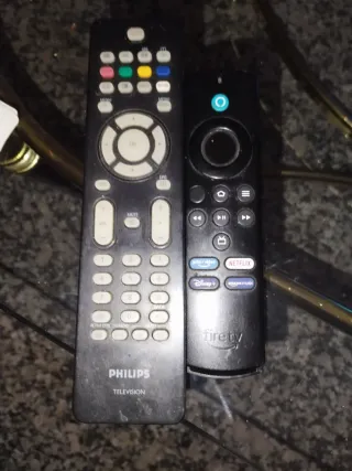 TV Plasma Philips 42 Negra + fire tv