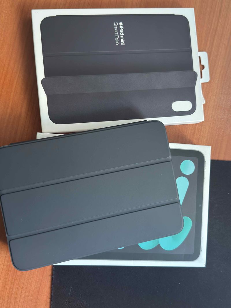 iPad Mini 7 celular 5G + Wifi, como nuevo + funda afbeelding 3