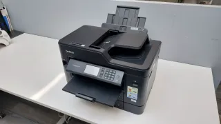 Impresora Brother MFC-J5730DW, incluye cartuchos