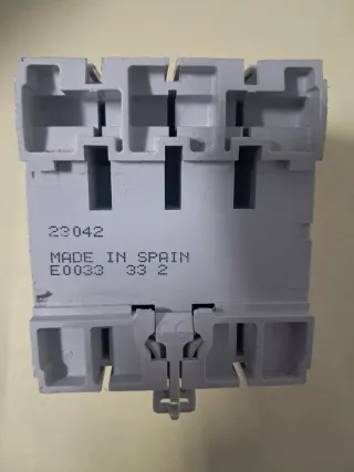 Diferencial Tetrapolar Merlin Gerin 40A 30mA