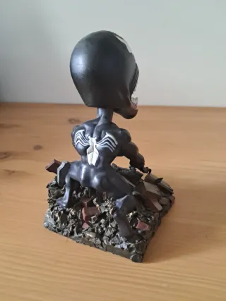 Venom BobbleHead Figura Coleccionable