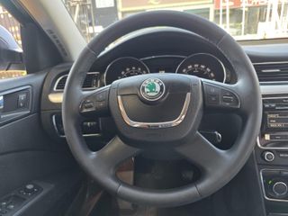 Skoda Superb 2.0 TDI PD 140cv DPF Comfort