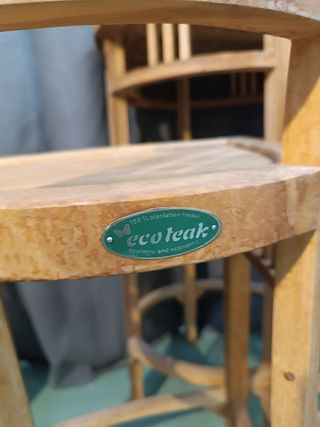 Conjunto Mesa y taburetes Madera Teka