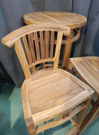 Conjunto Mesa y taburetes Madera Teka