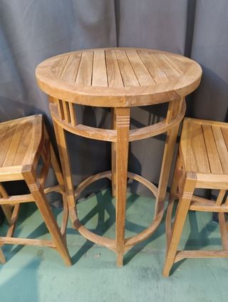 Conjunto Mesa y taburetes Madera Teka