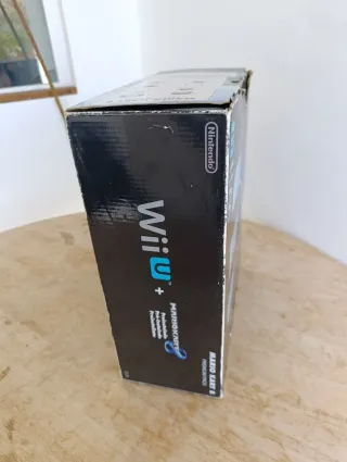 Caja Nintendo Wii U Mario kart 8 premium pack