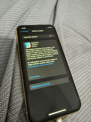 iPhone XR 64GB Amarillo 83% Batería