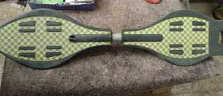 Monopatín Waveboard.