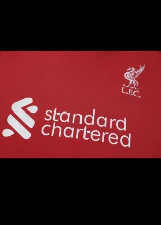 Camisetas y equipaciones de fútbol replica