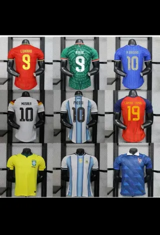 Camisetas y equipaciones de fútbol replica